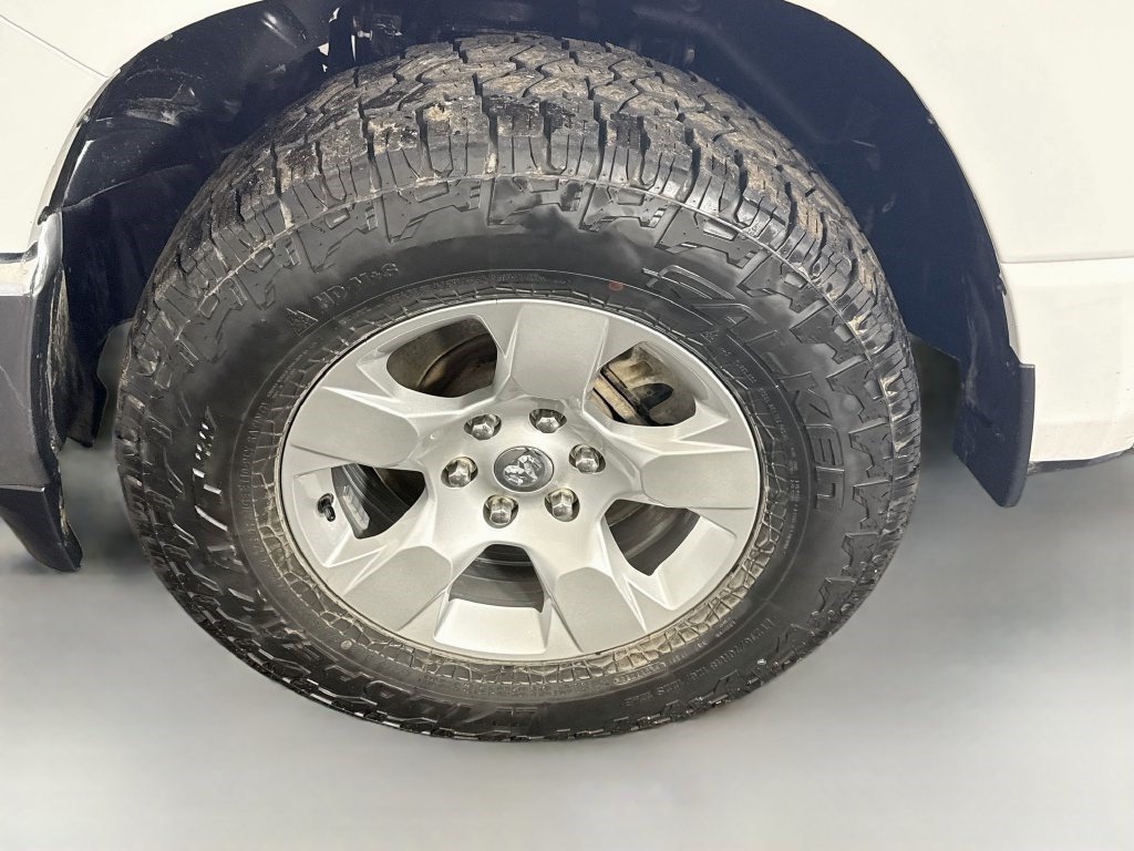 Used 2023 RAM 1500 Lone Star AWD/4WD image 37