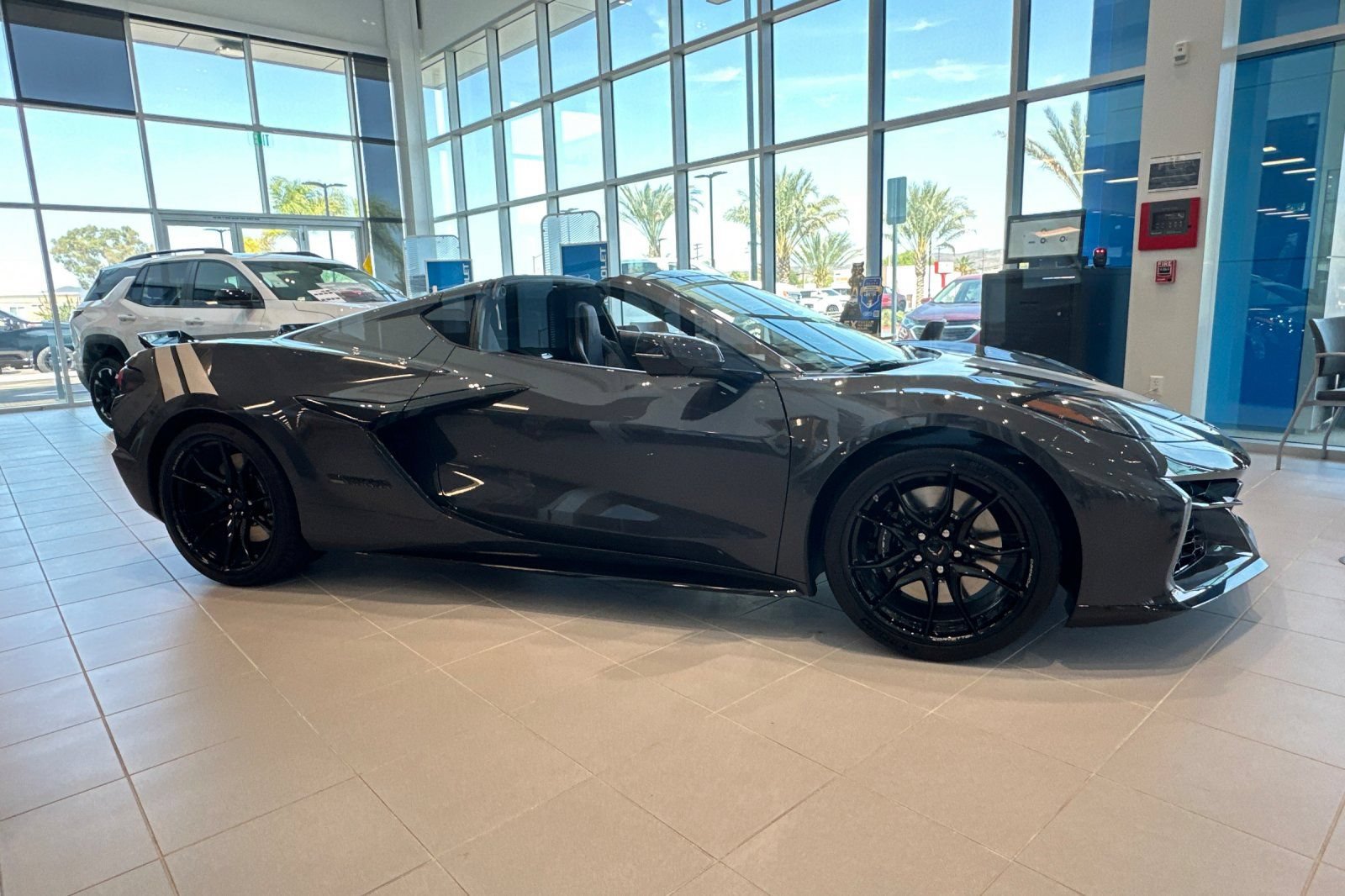 New 2027 Chevrolet Corvette Grand Sport w/ Z52 Sport Performance Package RWD image 3