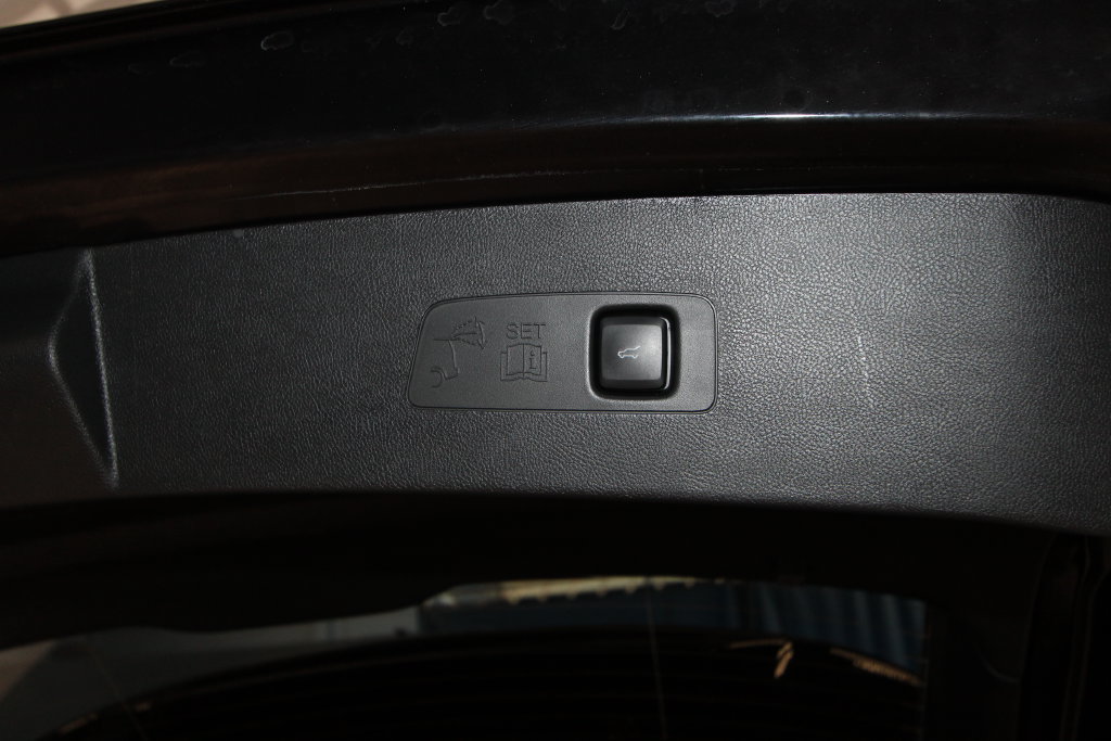 Used 2025 Lincoln Corsair Grand Touring AWD/4WD image 41