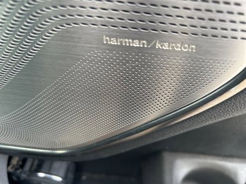 Used 2019 RAM 1500 Limited image 8