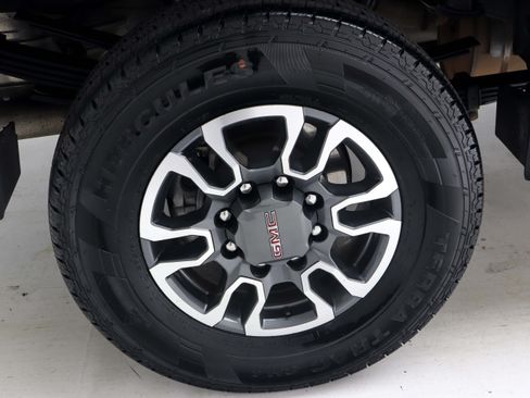 Used 2021 GMC Sierra 3500 4x4 Crew Cab w/ Convenience Package image 28