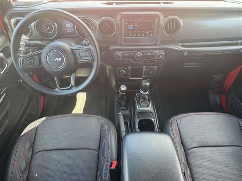 Certified 2022 Jeep Wrangler Unlimited Sport AWD/4WD image 2