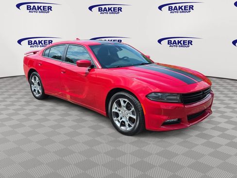 Used 2016 Dodge Charger SXT w/ Navigation & Travel Group AWD/4WD image 3