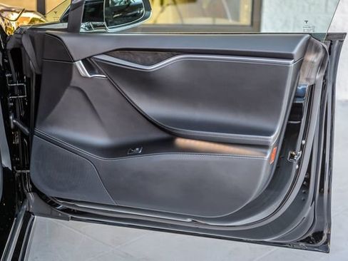 Used 2021 Tesla Model S Performance image 54