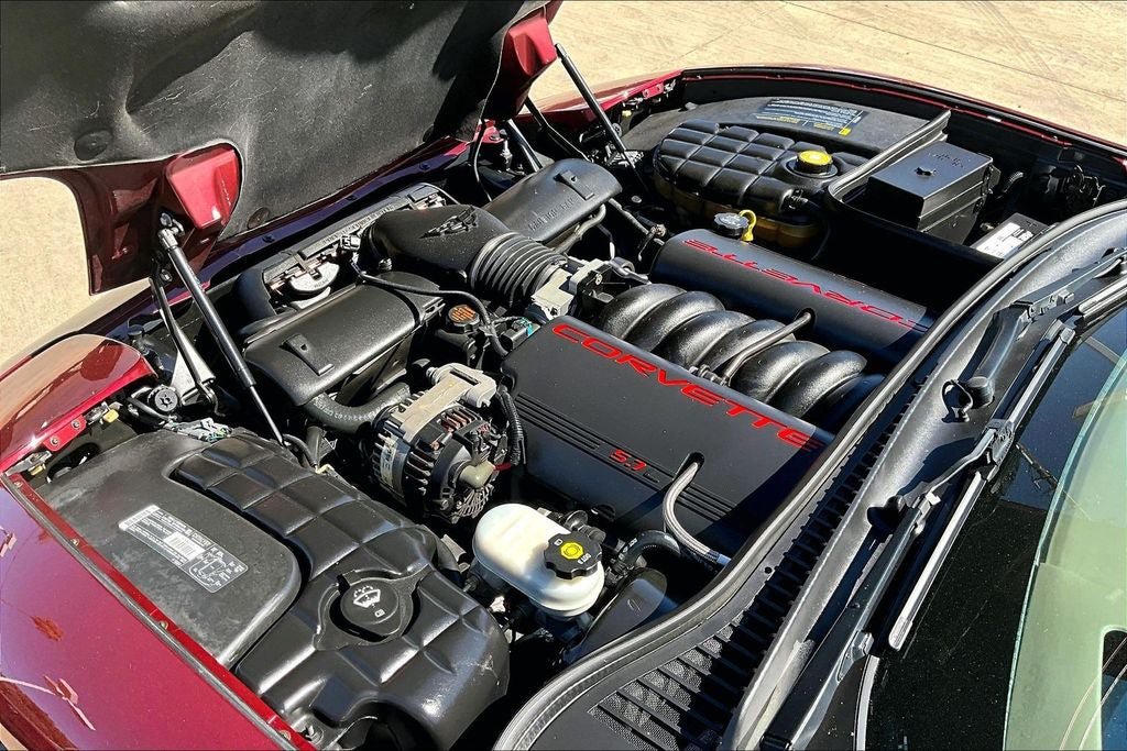 Used 2003 Chevrolet Corvette Convertible w/ Preferred Equipment Group1 RWD image 9
