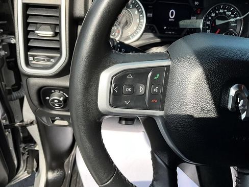 Used 2023 RAM 1500 Big Horn AWD/4WD image 34