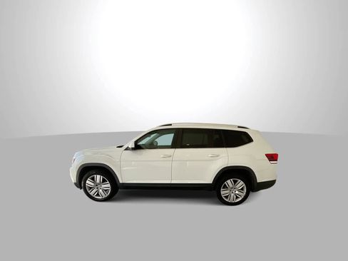 Used 2019 Volkswagen Atlas SE w/ Panoramic Sunroof Package image 4
