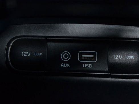 Used 2018 Kia Sorento LX image 21