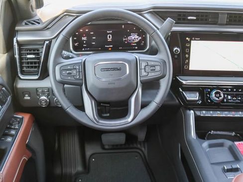 New 2026 GMC Sierra 2500 Denali Ultimate image 24