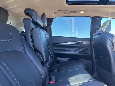 Used 2023 INFINITI QX60 Luxe w/ Cargo Package image 22