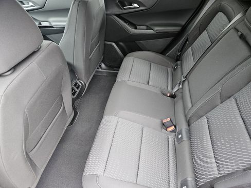 New 2026 Chevrolet Equinox LT w/ Safety and Technology Package FWD image 26
