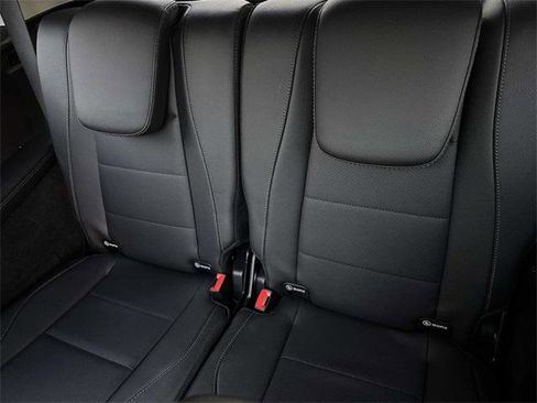 Used 2023 Mercedes-Benz GLS 450 4MATIC image 14