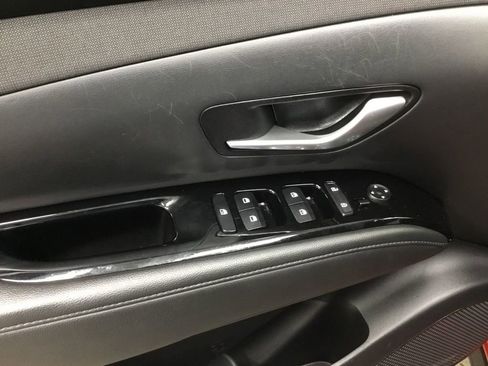 Used 2022 Hyundai Tucson SEL w/ Convenience Package image 9