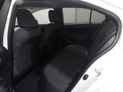 Used 2022 Toyota Corolla LE FWD image 26