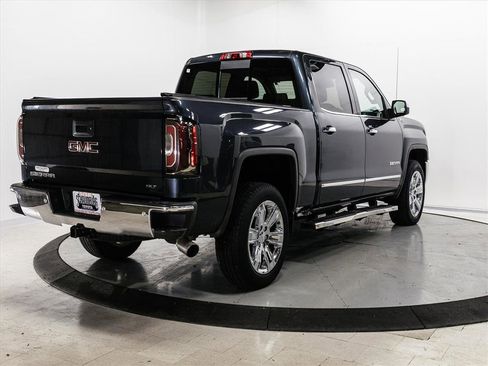 Used 2018 GMC Sierra 1500 SLT image 11