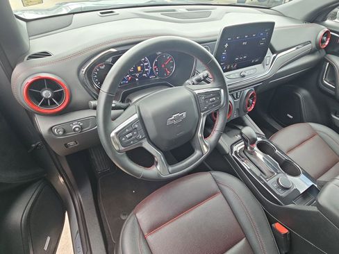 Used 2025 Chevrolet Blazer RS image 15
