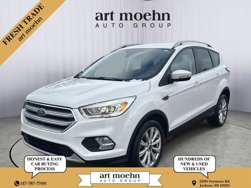 Used 2017 Ford Escape Titanium image 1