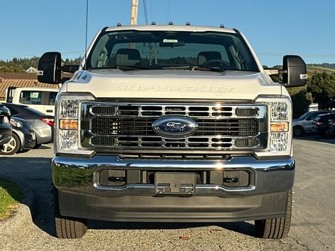 Used 2024 Ford F350 XLT AWD/4WD image 8