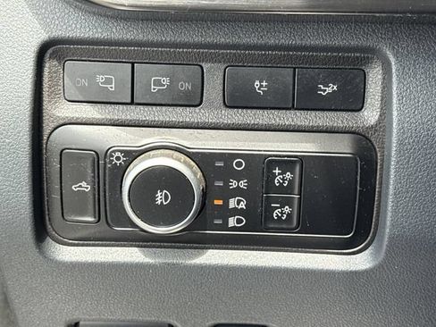 Used 2024 Ford F250 Lariat w/ Lariat Ultimate Package AWD/4WD image 43