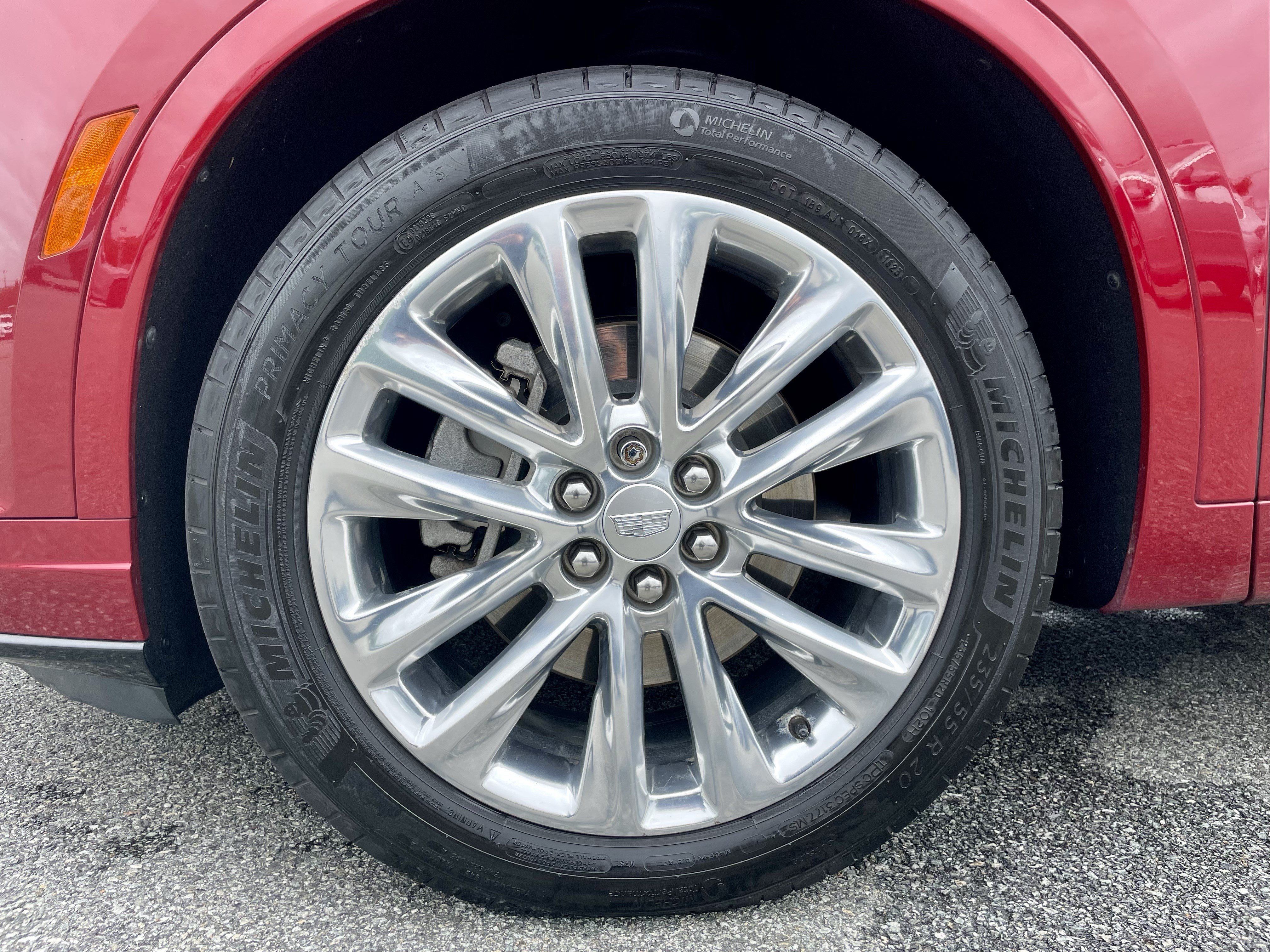 Used 2020 Cadillac XT6 Premium Luxury AWD/4WD image 9