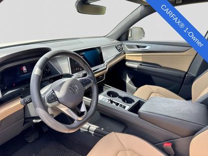 Used 2024 Volkswagen Atlas Cross Sport SE