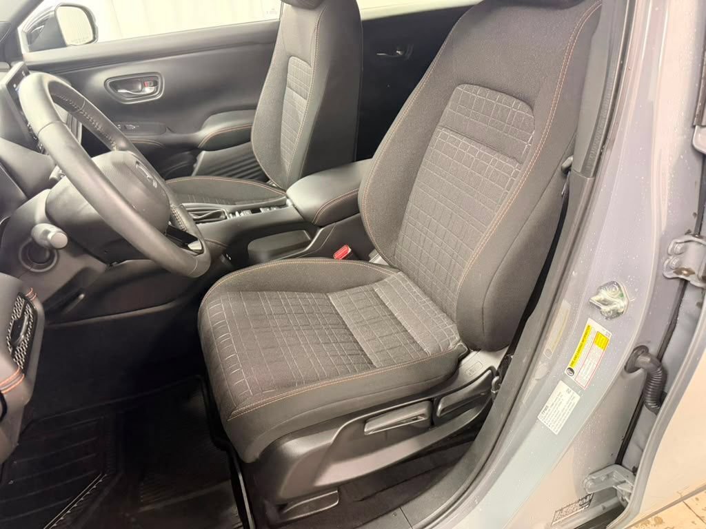 Certified 2024 Honda HR-V Sport image 31