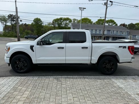 Used 2022 Ford F150 XL w/ STX Black Appearance Package AWD/4WD image 5