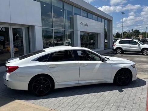 Used 2021 Honda Accord Sport image 5