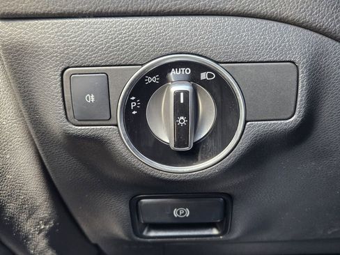 Used 2019 Mercedes-Benz GLA 250 image 27