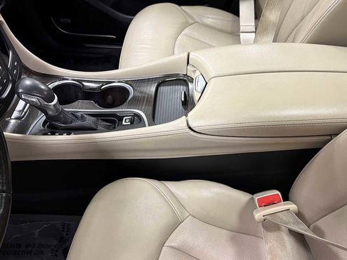 Used 2020 Buick Envision Premium image 23