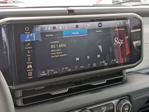 Used 2024 Jeep Wrangler Sahara w/ Technology Group image 23