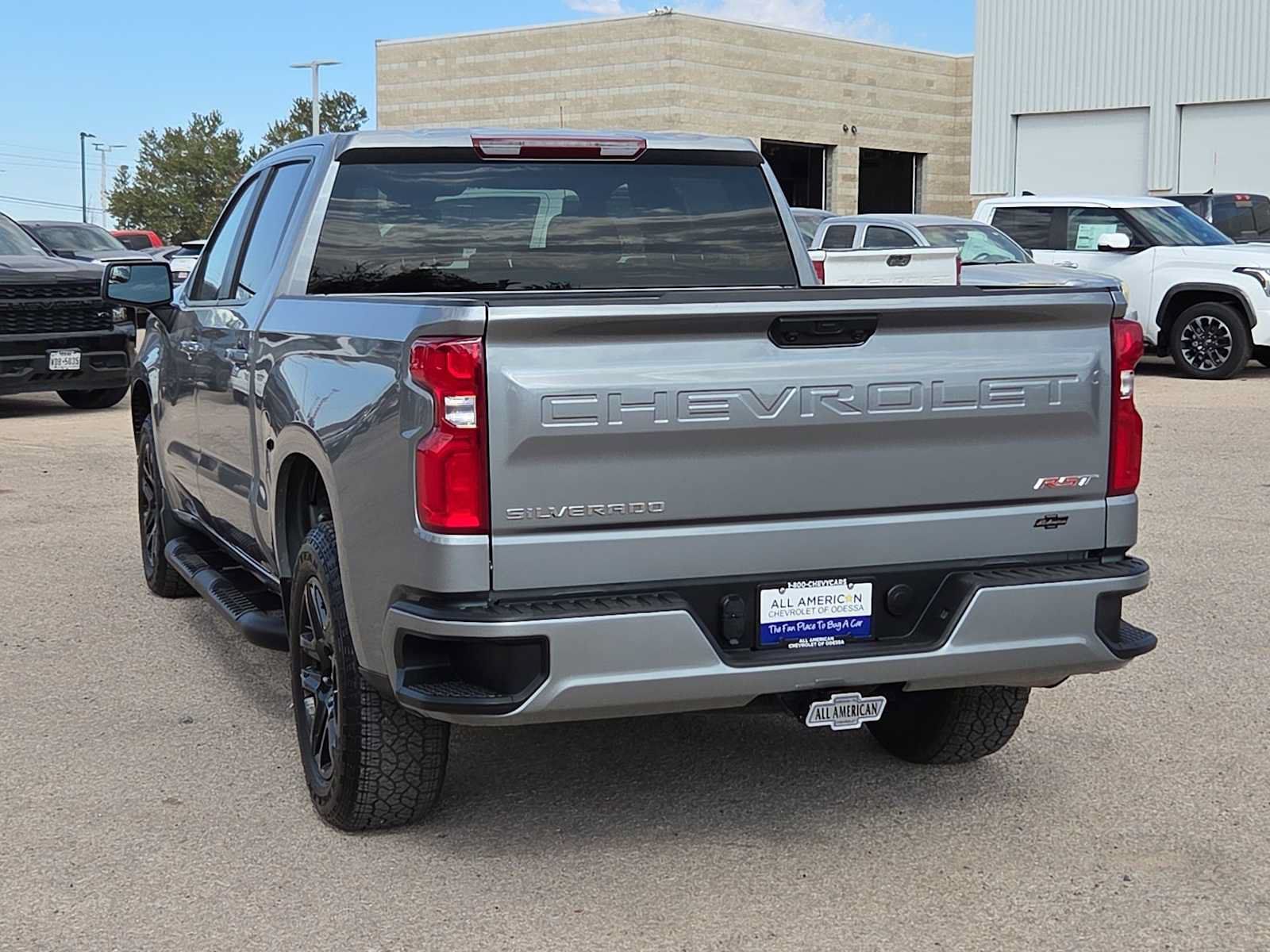 Used 2026 Chevrolet Silverado 1500 RST w/ RST Select Package RWD image 7