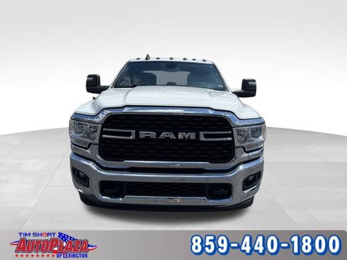 Used 2024 RAM 3500 Big Horn image 3