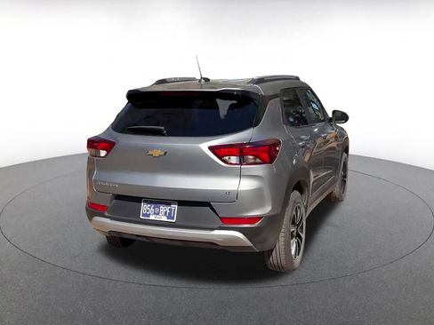 Used 2025 Chevrolet TrailBlazer LT image 14