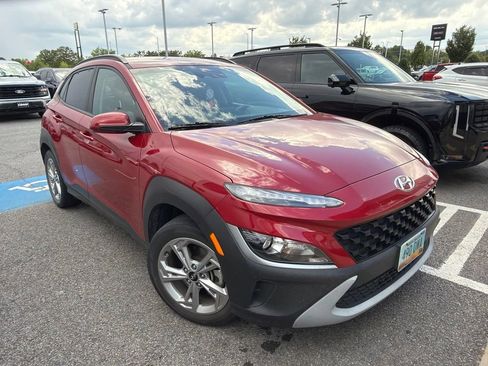 Used 2023 Hyundai Kona SEL w/ Cargo Package AWD/4WD image 2