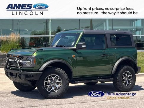 Certified 2022 Ford Bronco Badlands AWD/4WD image 1