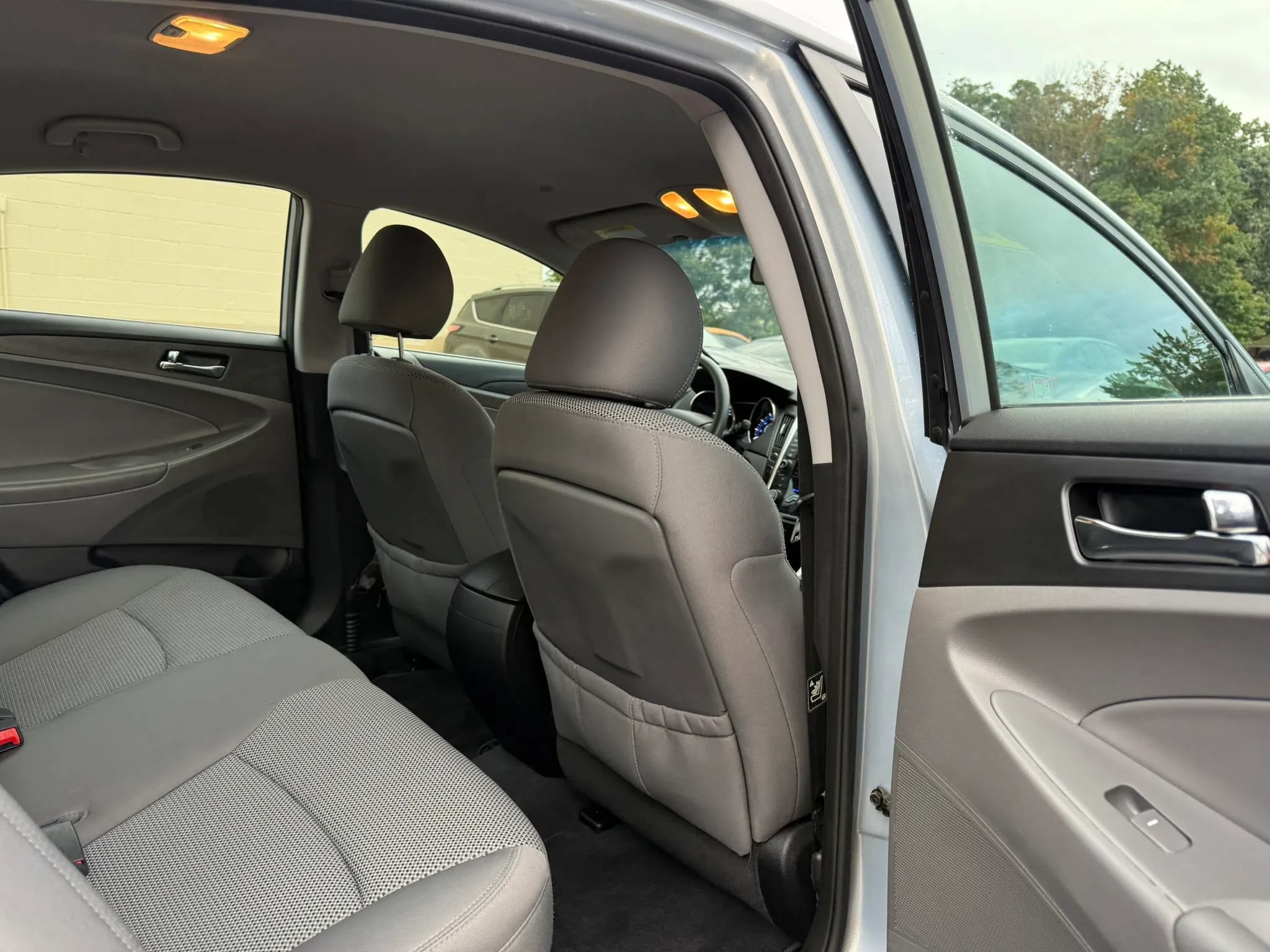 Used 2012 Hyundai Sonata GLS w/ Popular Equipment Pkg FWD image 16