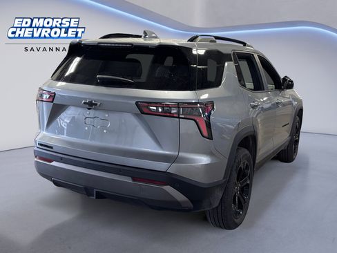 Used 2025 Chevrolet Equinox LT w/ Convenience Package II image 5