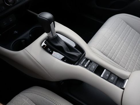 New 2027 Honda HR-V LX image 22