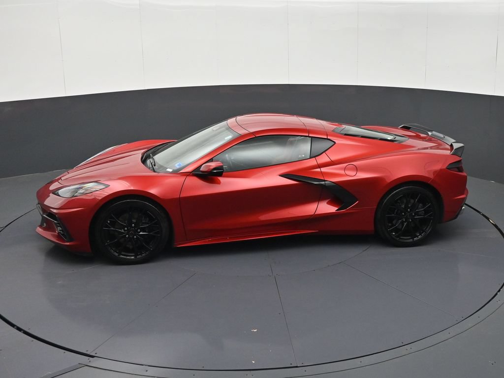 Used 2024 Chevrolet Corvette Stingray Coupe RWD image 32