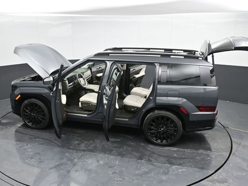 Used 2025 Hyundai Santa Fe Calligraphy image 60