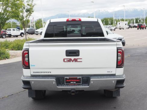 Used 2018 GMC Sierra 1500 SLT w/ SLT Premium Package AWD/4WD image 6