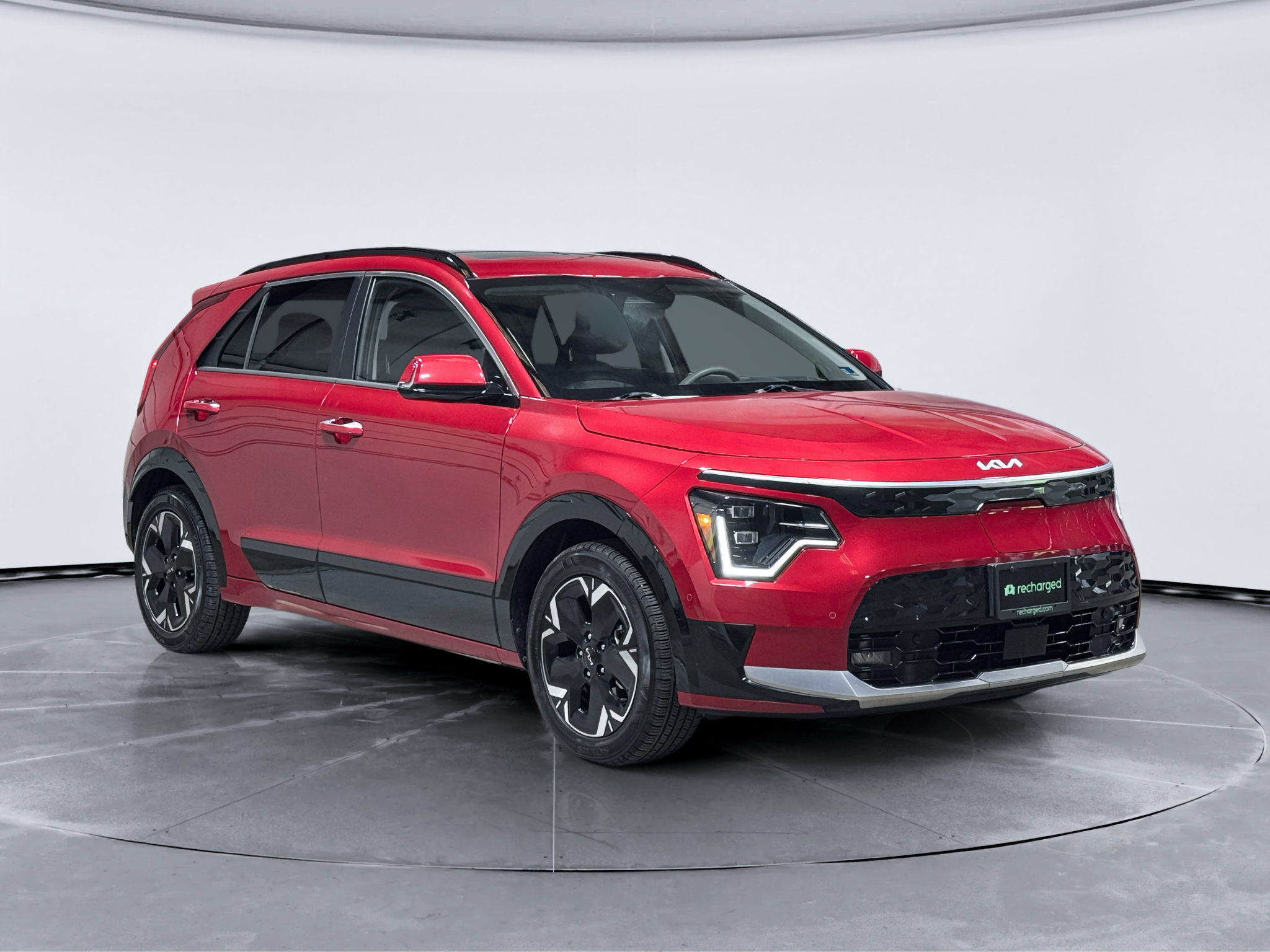 Used 2023 Kia Niro Wave w/ Wave Preserve Package FWD image 4