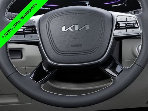 New 2025 Kia Telluride S image 22