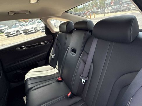 Used 2023 Genesis G80 2.5T RWD image 15