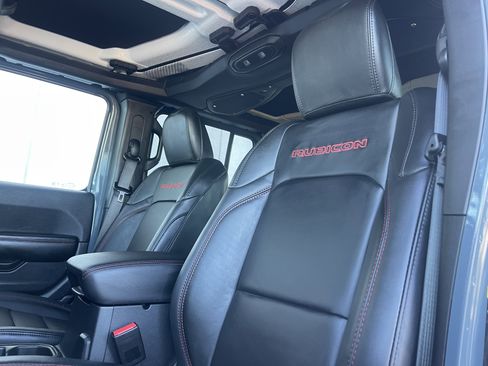 New 2026 Jeep Wrangler Unlimited Rubicon image 19