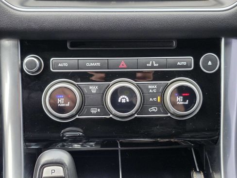 Used 2017 Land Rover Range Rover Sport HSE image 23