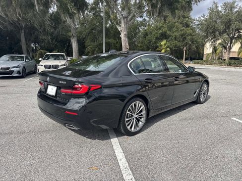 Used 2022 BMW 530i 530i w/ Premium Package image 4