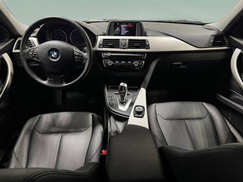 Used 2017 BMW 320i Sedan image 13