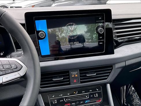 New 2026 Volkswagen Jetta SE image 6